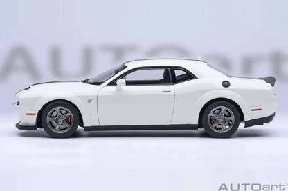 AUTOart 2023 Dodge Challenger SRT Super Stock Knuckle White 1:18 Cartsfy Inc.