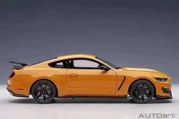 AUTOart Ford Shelby Mustang GT500 Cyber Orange 1:18 Cartsfy Inc.