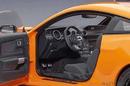 AUTOart Ford Shelby Mustang GT500 Cyber Orange 1:18 Cartsfy Inc.