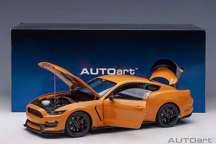 AUTOart Ford Shelby Mustang GT500 Cyber Orange 1:18 STM Diecast Default Title Default Title-
