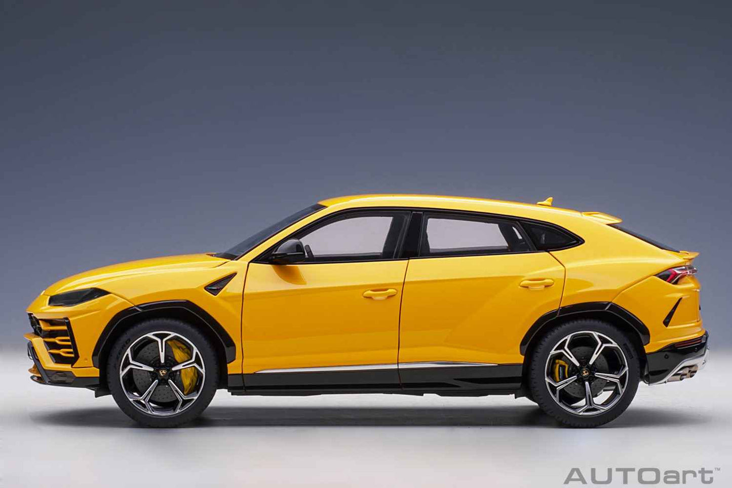 AUTOart Lamborghini Urus Giallo Auge (Yellow) 1:18 STM Diecast Default Title Default Title-