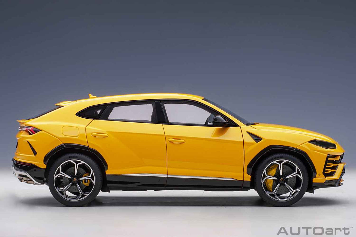 AUTOart Lamborghini Urus Giallo Auge (Yellow) 1:18 STM Diecast Default Title Default Title-