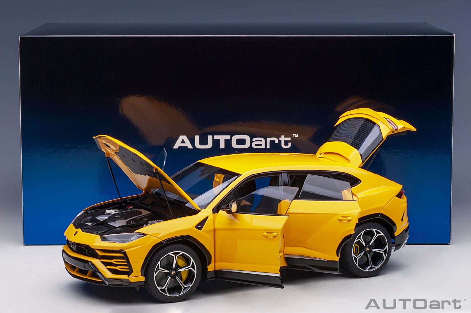 AUTOart Lamborghini Urus Giallo Auge (Yellow) 1:18 STM Diecast Default Title Default Title-