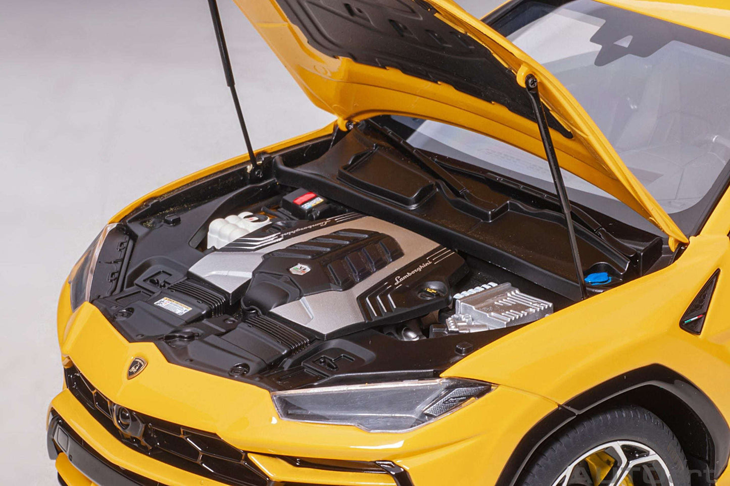 AUTOart Lamborghini Urus Giallo Auge (Yellow) 1:18 STM Diecast Default Title Default Title-
