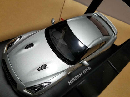 AUTOart Millennium Nissan Skyline GT-R (R35) Ultimate Metal Silver 1:18 Cartsfy Inc.