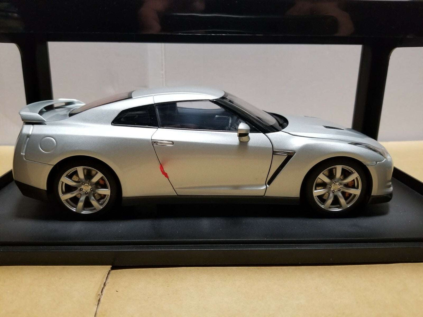 AUTOart Millennium Nissan Skyline GT-R (R35) Ultimate Metal Silver 1:18 Cartsfy Inc.
