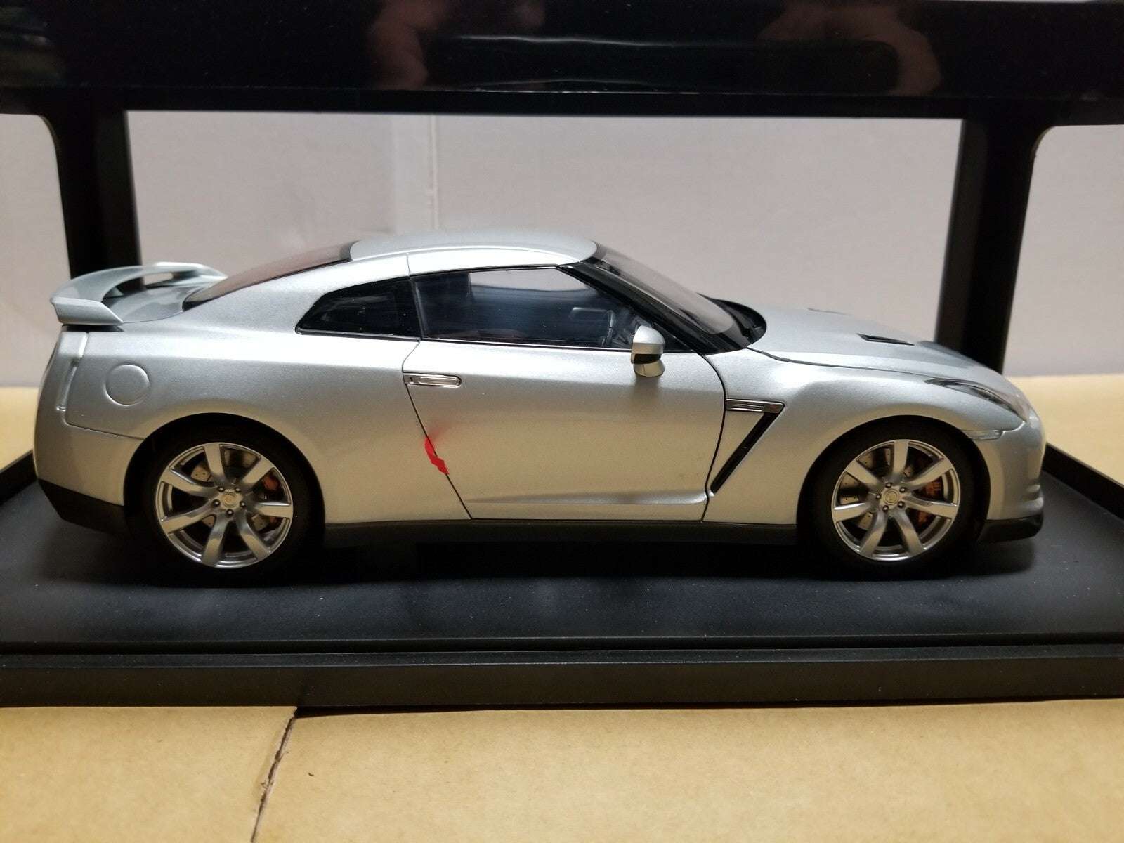 AUTOart Millennium Nissan Skyline GT-R (R35) Ultimate Metal Silver 1:18 Cartsfy Inc.