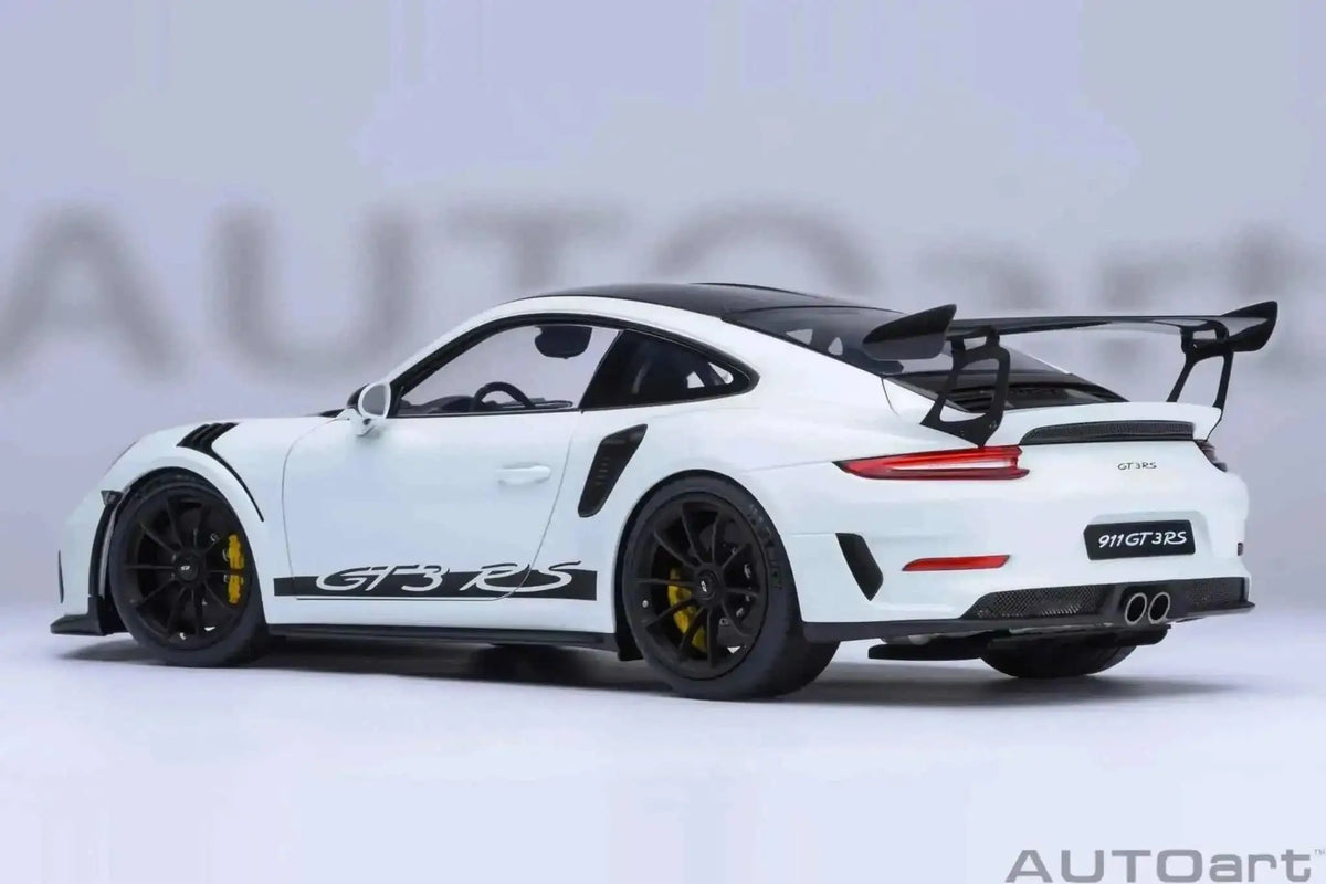 AUTOart Porsche 911 991.2 GT3 RS w/ Weissach Pkg White 1:18 Cartsfy Inc.