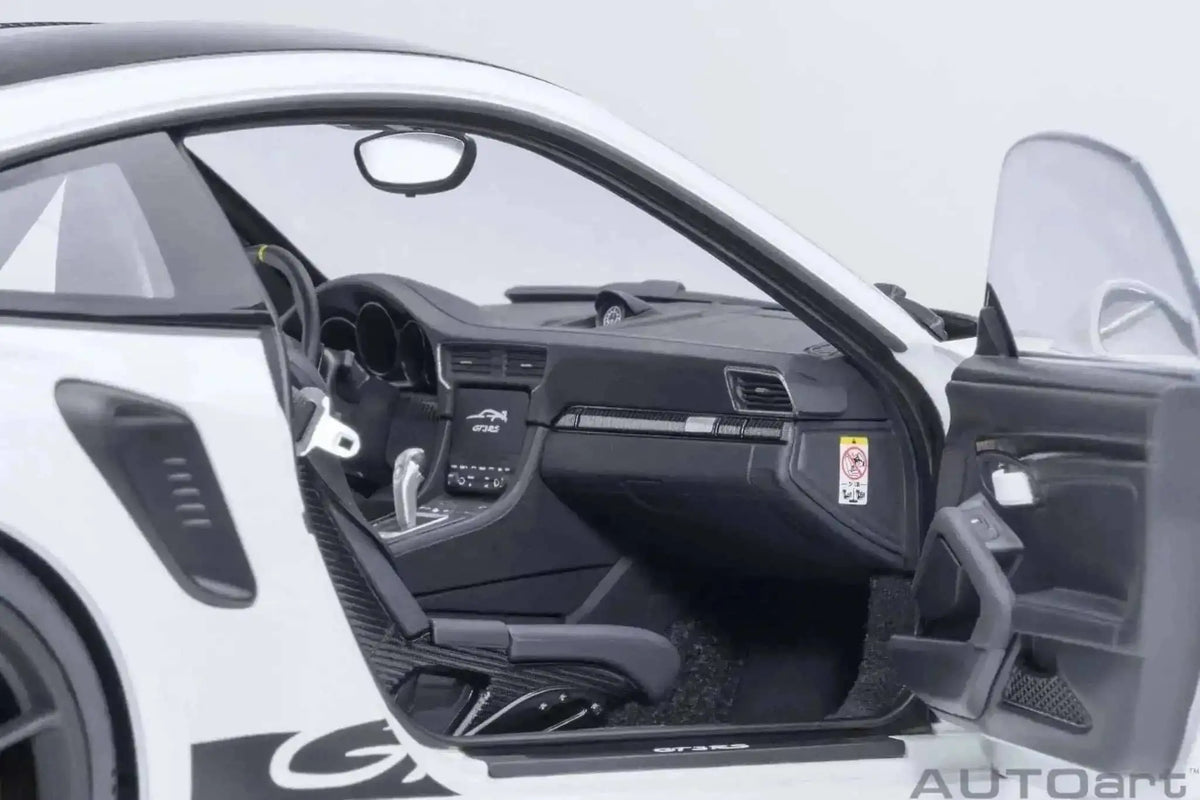 AUTOart Porsche 911 991.2 GT3 RS w/ Weissach Pkg White 1:18 Cartsfy Inc.