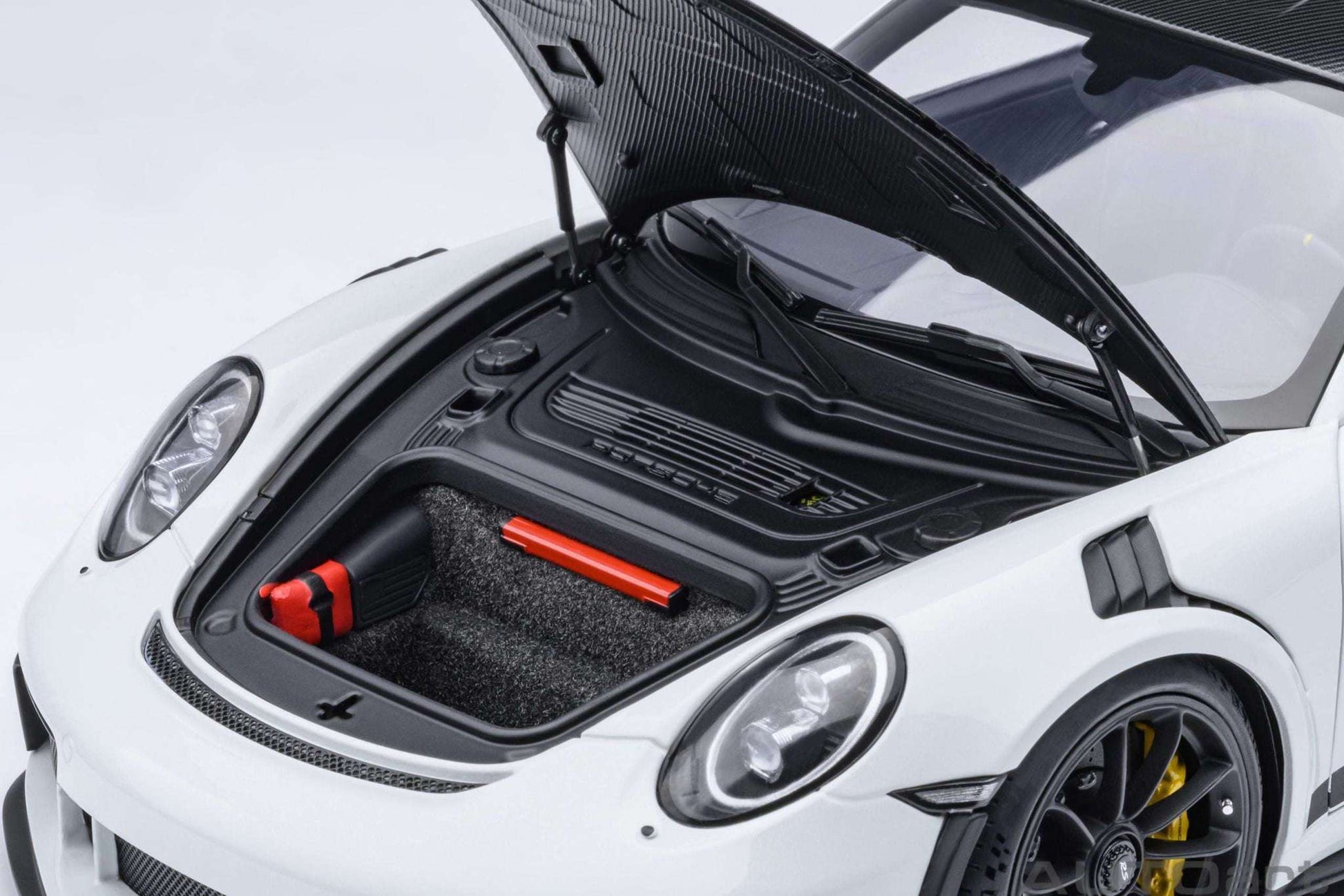 AUTOart Porsche 911 991.2 GT3 RS w/ Weissach Pkg White 1:18 Cartsfy Inc.