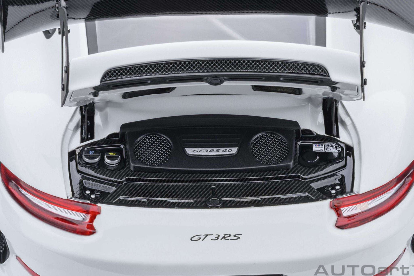 AUTOart Porsche 911 991.2 GT3 RS w/ Weissach Pkg White 1:18 Cartsfy Inc.