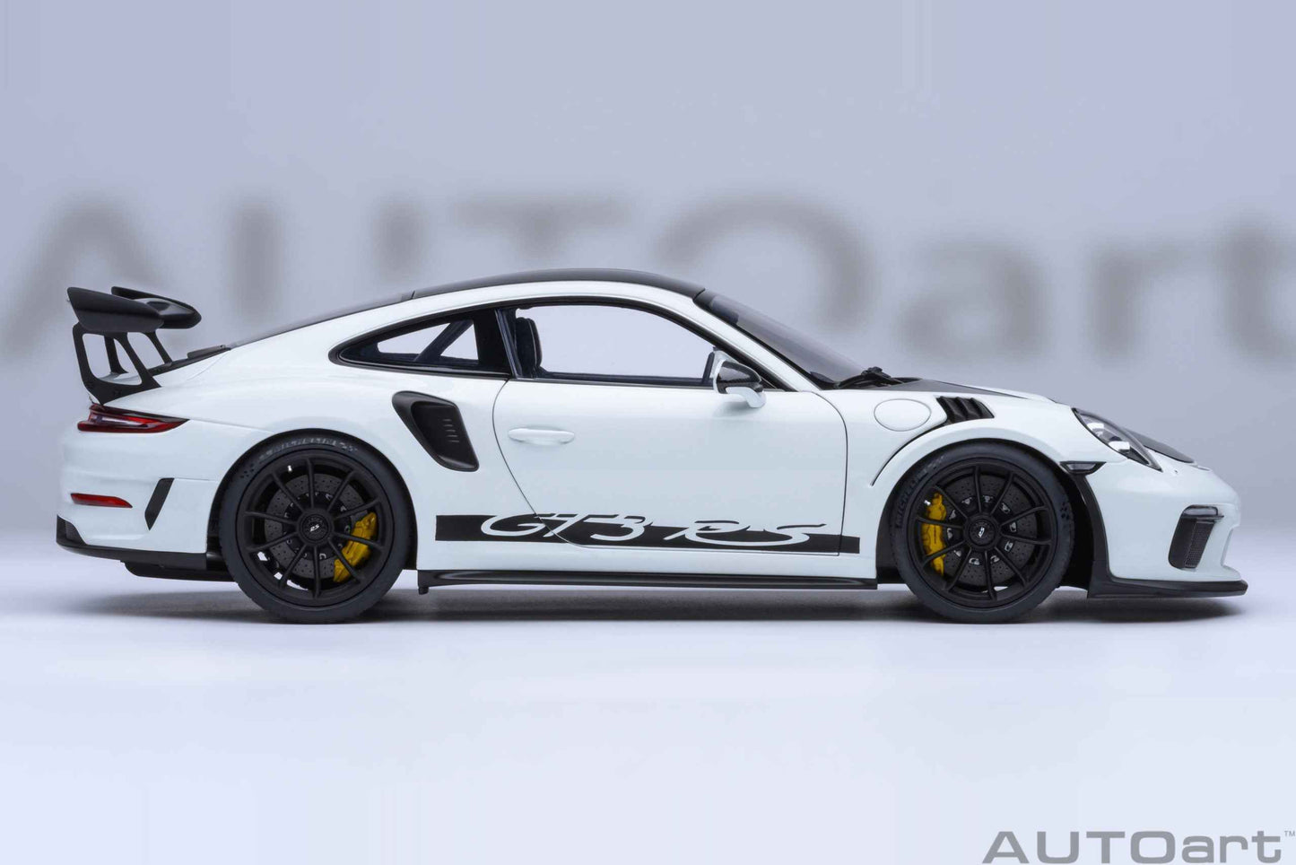 AUTOart Porsche 911 991.2 GT3 RS w/ Weissach Pkg White 1:18 Cartsfy Inc.