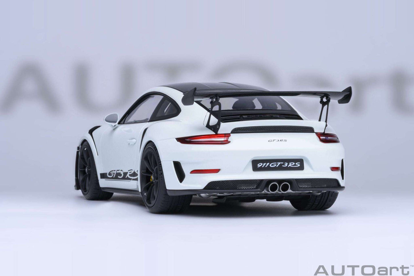 AUTOart Porsche 911 991.2 GT3 RS w/ Weissach Pkg White 1:18 Cartsfy Inc.