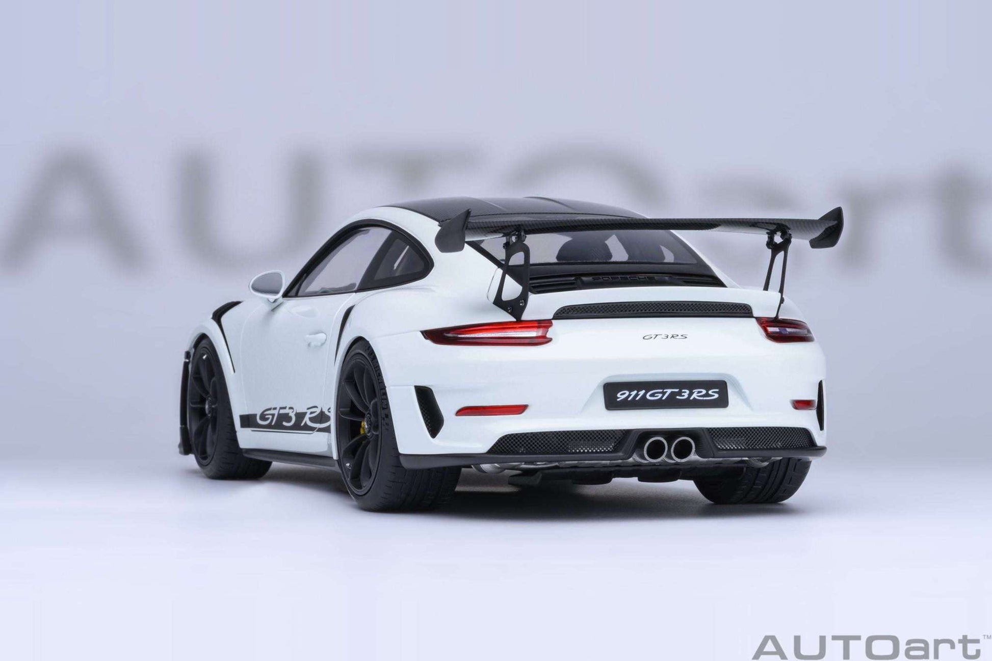 AUTOart Porsche 911 991.2 GT3 RS w/ Weissach Pkg White 1:18 Cartsfy Inc.