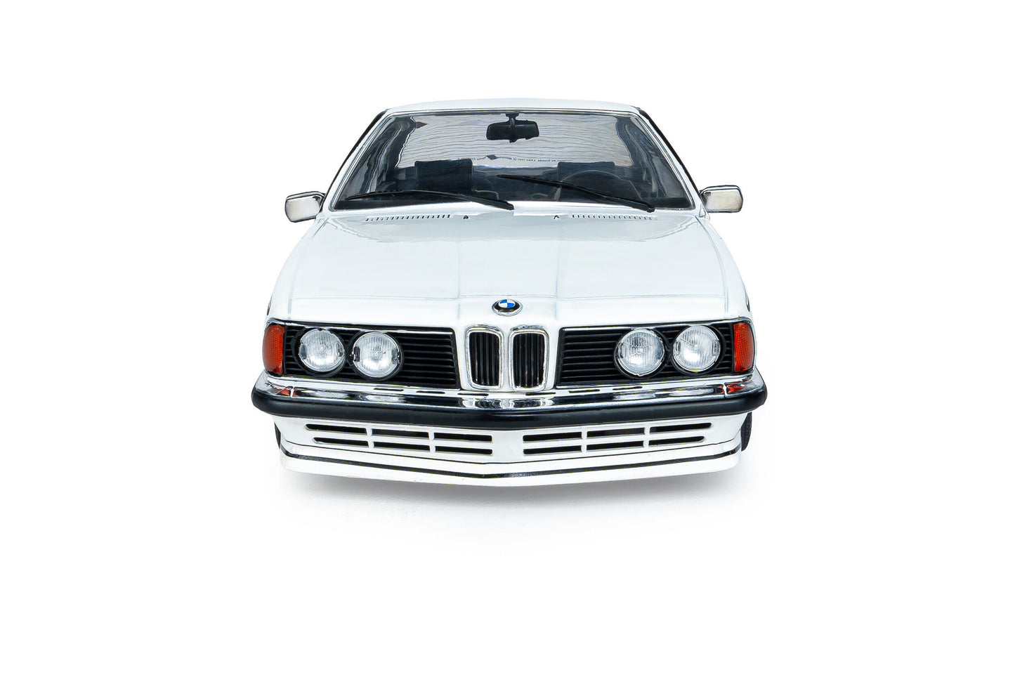 Solido 1984 BMW 635 CSI (E24) Hartge White 1:18