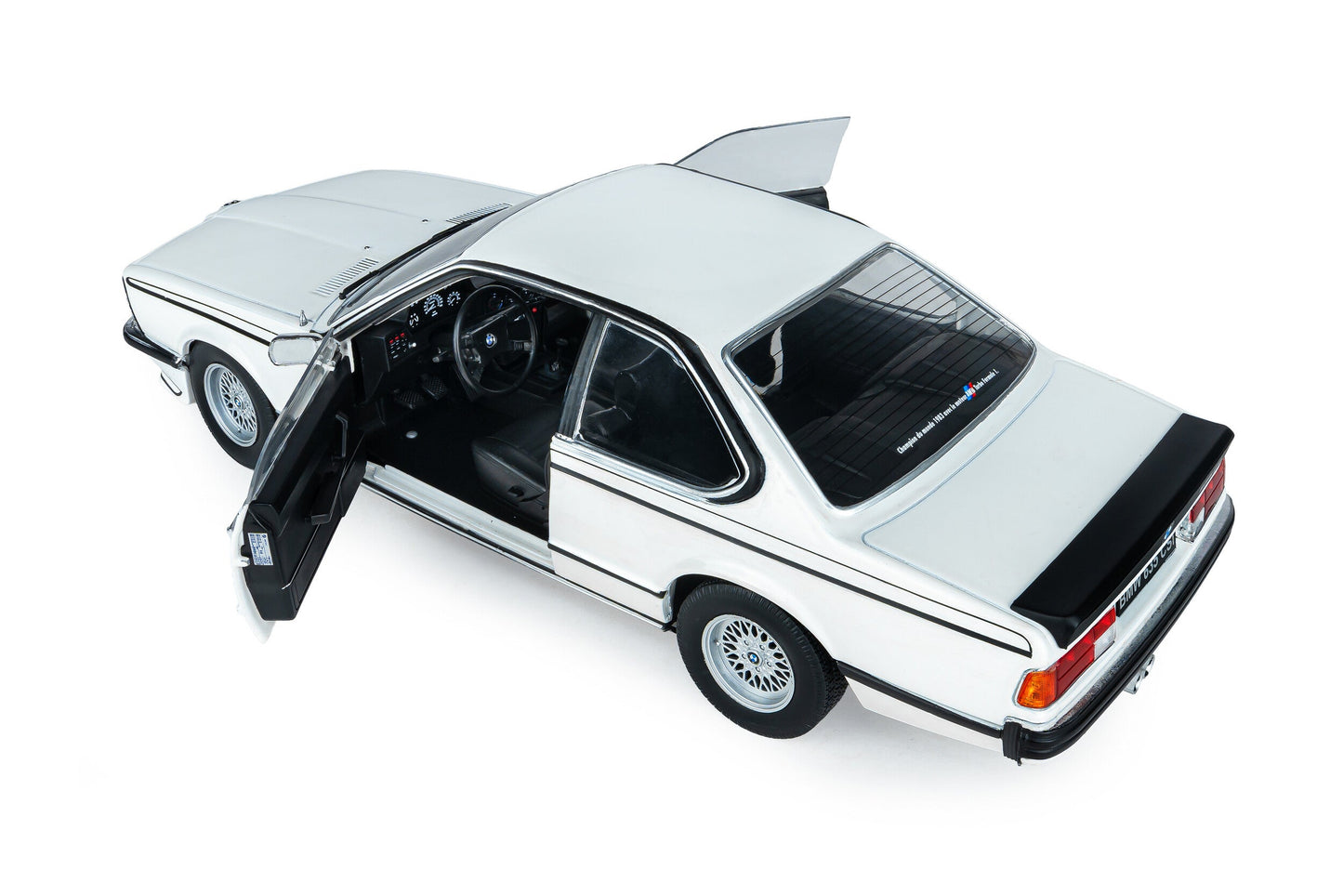 Solido 1984 BMW 635 CSI (E24) Hartge White 1:18