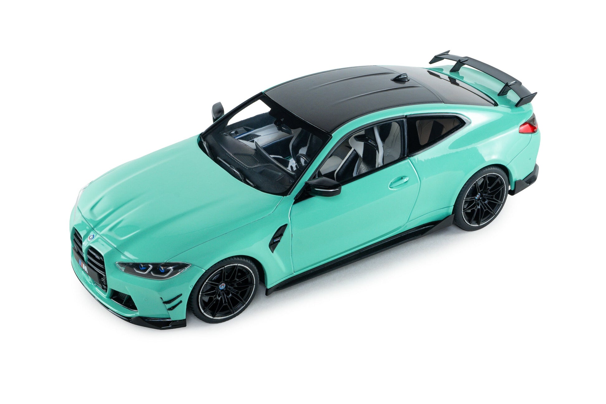 Solido 2025 BMW M4 M-Performance Pack G82 Mint Green 1:18