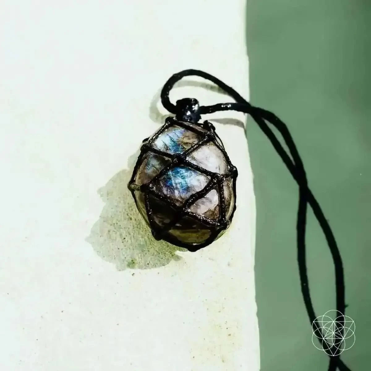 Dragon’s Heart Transformation Pendant Cartsfy Inc.