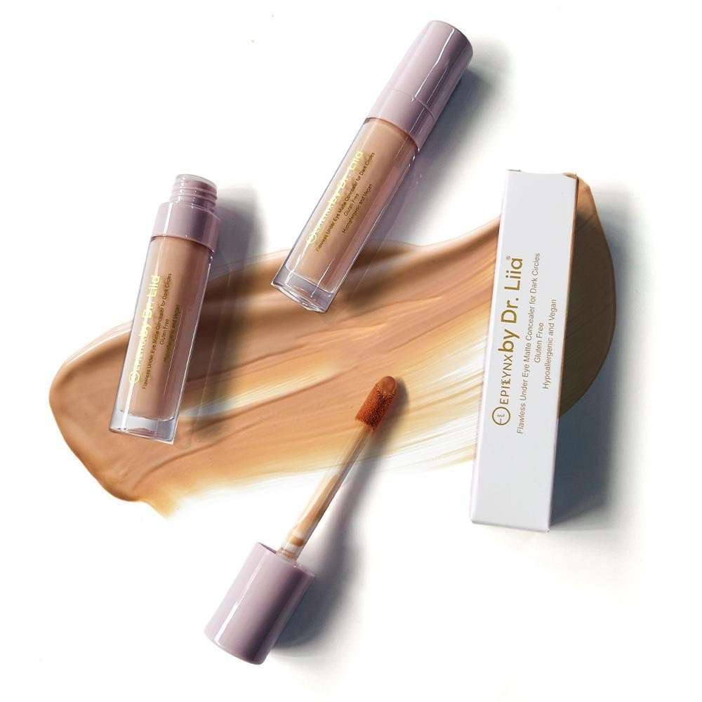 Matte concealer tubes with doe-foot brush, light beige and golden tones