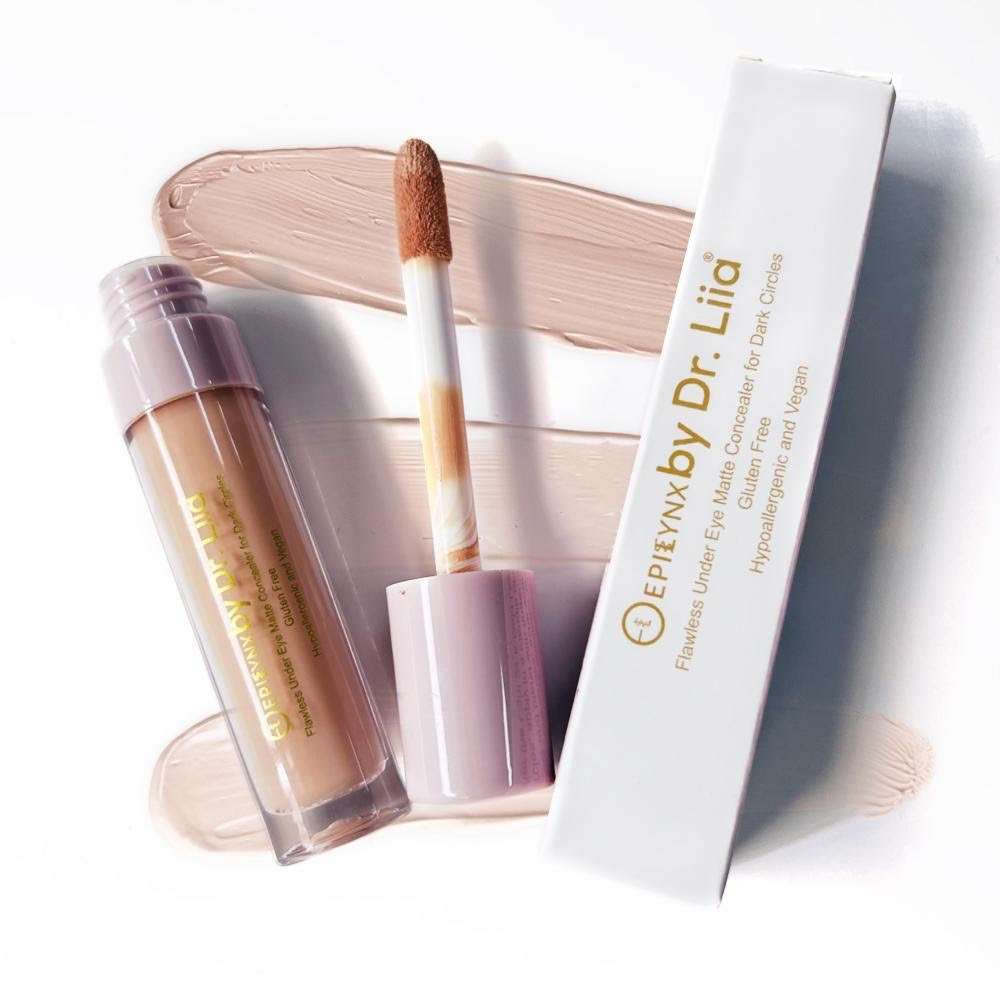 Matte concealer set with applicator brush, tube and compact, light beige shade, by Dr. Lila