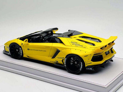 GL Model Lamborghini Aventador Roadster SVJ Lemon Yellow 1:18 WITH DISPLAY STM Diecast Default Title Default Title-