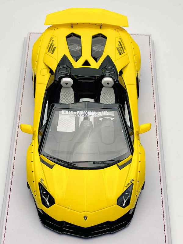 GL Model Lamborghini Aventador Roadster SVJ Lemon Yellow 1:18 WITH DISPLAY STM Diecast Default Title Default Title-