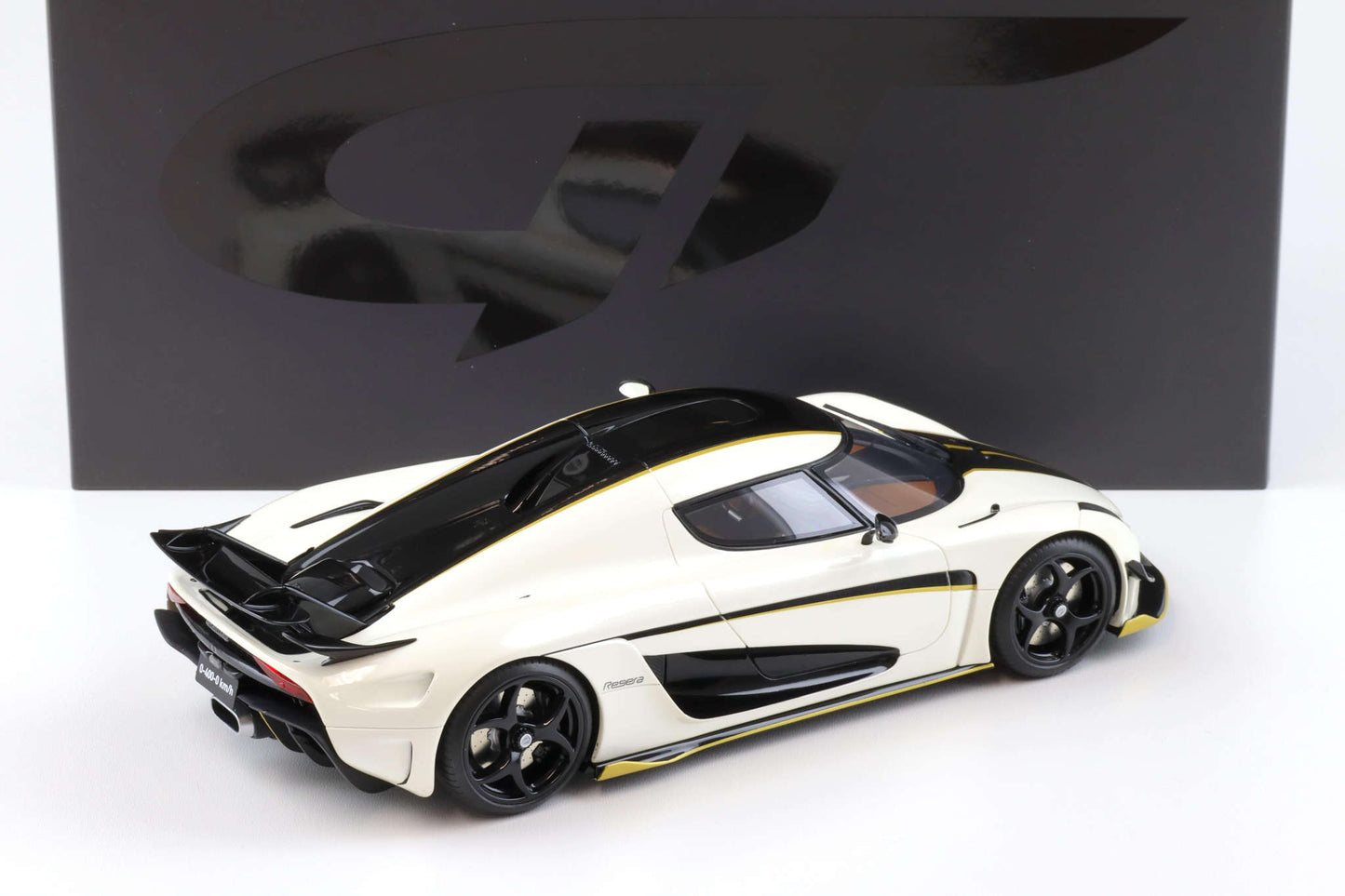 GT Spirit 2018 Koenigsegg Regera World Record Crystal White w/ Black Stripes & Gold Accents 1:18 Cartsfy Inc.