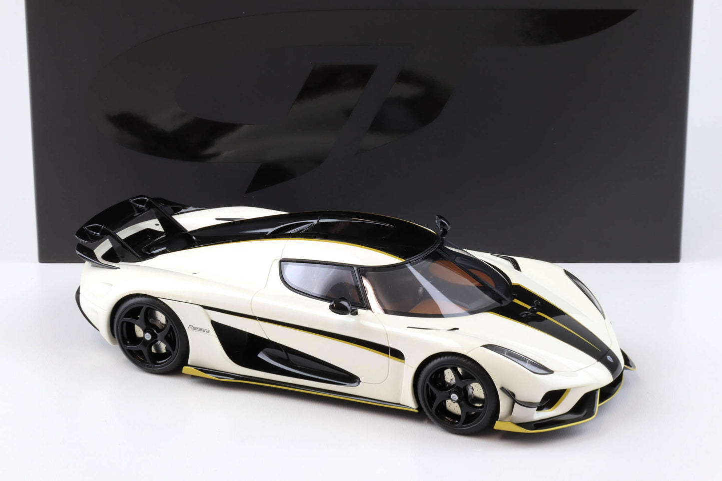 GT Spirit 2018 Koenigsegg Regera World Record Crystal White w/ Black Stripes & Gold Accents 1:18 Cartsfy Inc.