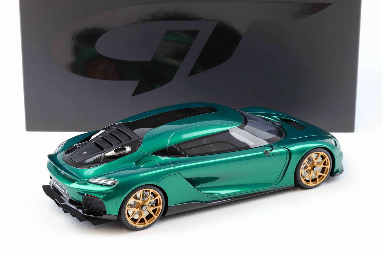GT Spirit 2024 Koenigsegg Gemera Racing Green w/ Gold Wheels 1:18 Cartsfy Inc.