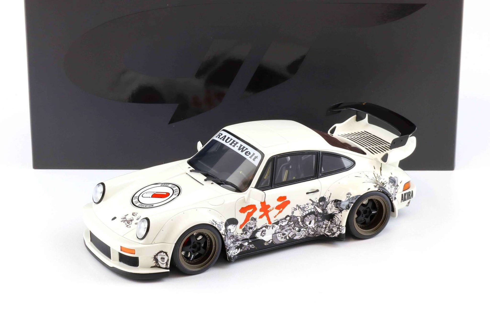 GT Spirit 2024 Porsche 911 964 RWB Akira Glacier White 1:18 Cartsfy Inc.