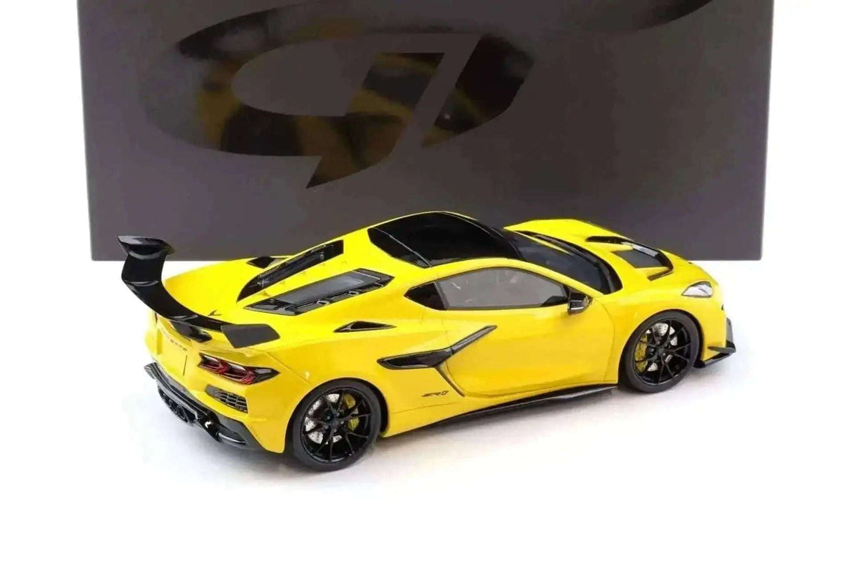 GT Spirit 2025 Chevy Corvette C8 ZR1 - 1:18 Competition Yellow Tintcoat Cartsfy Inc.