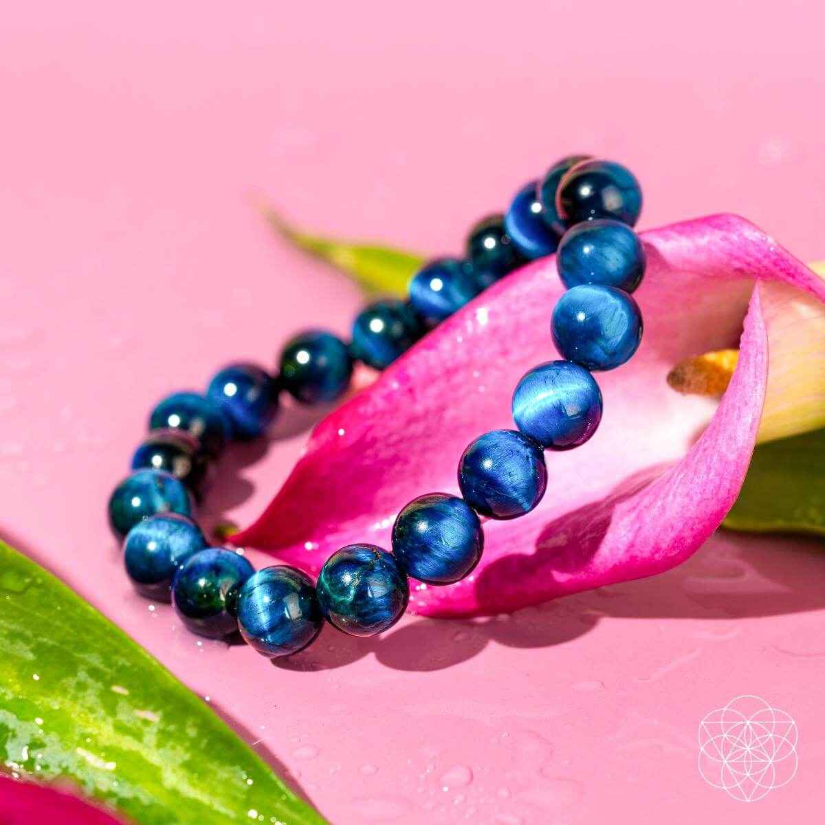 Deep blue beaded bracelet with round glossy beads
