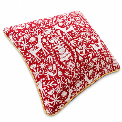 Set of 2 White Deer in the Woods Christmas Throw Cushion Pillow Covers