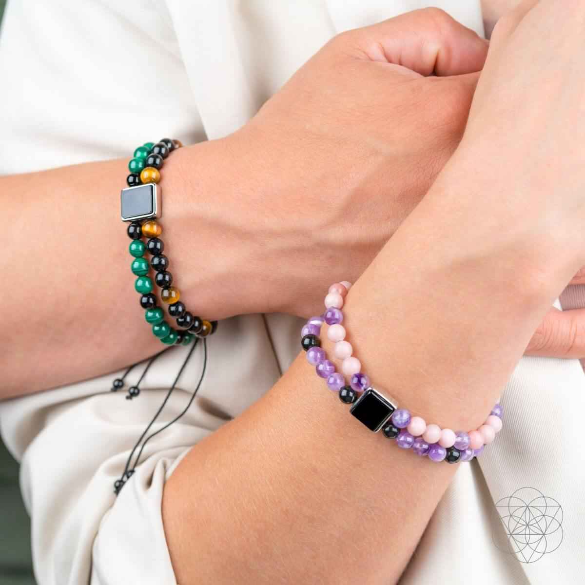 I Am Strong: Illuminating Bracelet of Feminine Power Cartsfy Inc.