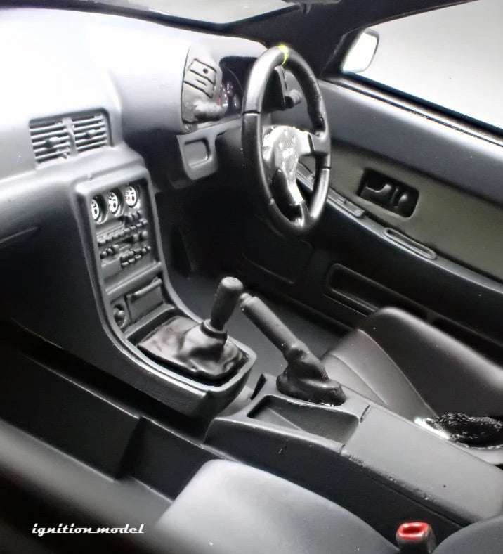 Ignition-Model Nissan Skyline GT-R R32 (BN32) V-Spec II Initial D Black 1:18 STM Diecast Default Title Default Title-