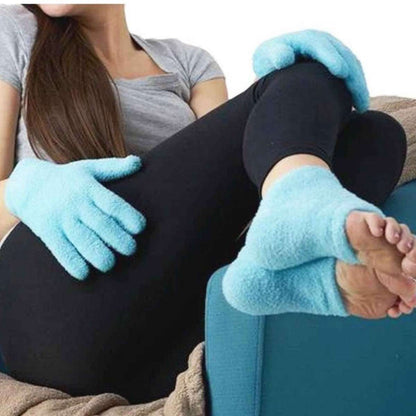 Aqua gel heel sleeves and gloves, soft fuzzy fabric for hands and feet