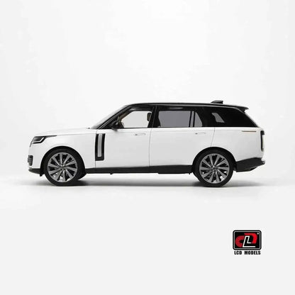 LCD 2022 Land Rover Range Rover SV Serenity White w/ Black Roof 1:18 Cartsfy Inc.