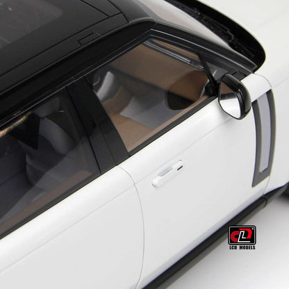 LCD 2022 Land Rover Range Rover SV Serenity White w/ Black Roof 1:18 STM Diecast Default Title Default Title-