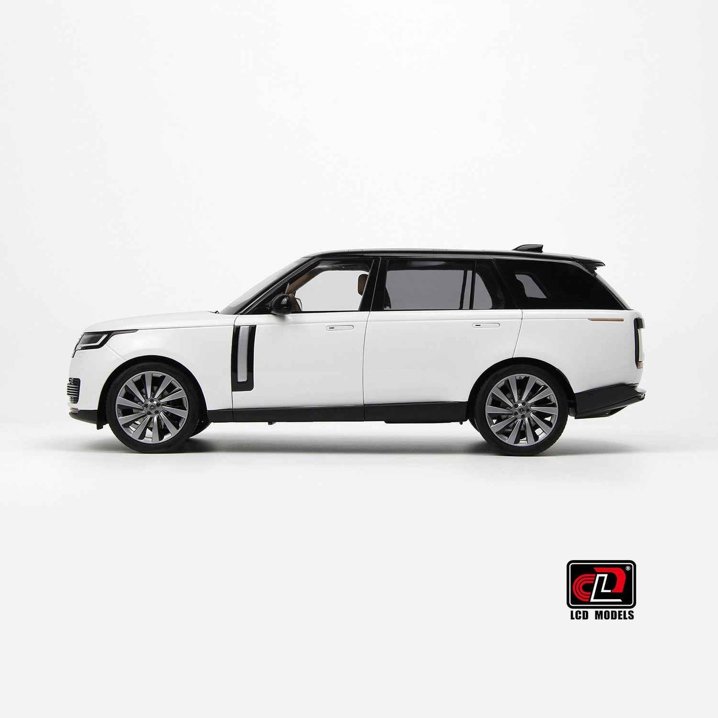 LCD 2022 Land Rover Range Rover SV Serenity White w/ Black Roof 1:18 STM Diecast Default Title Default Title-