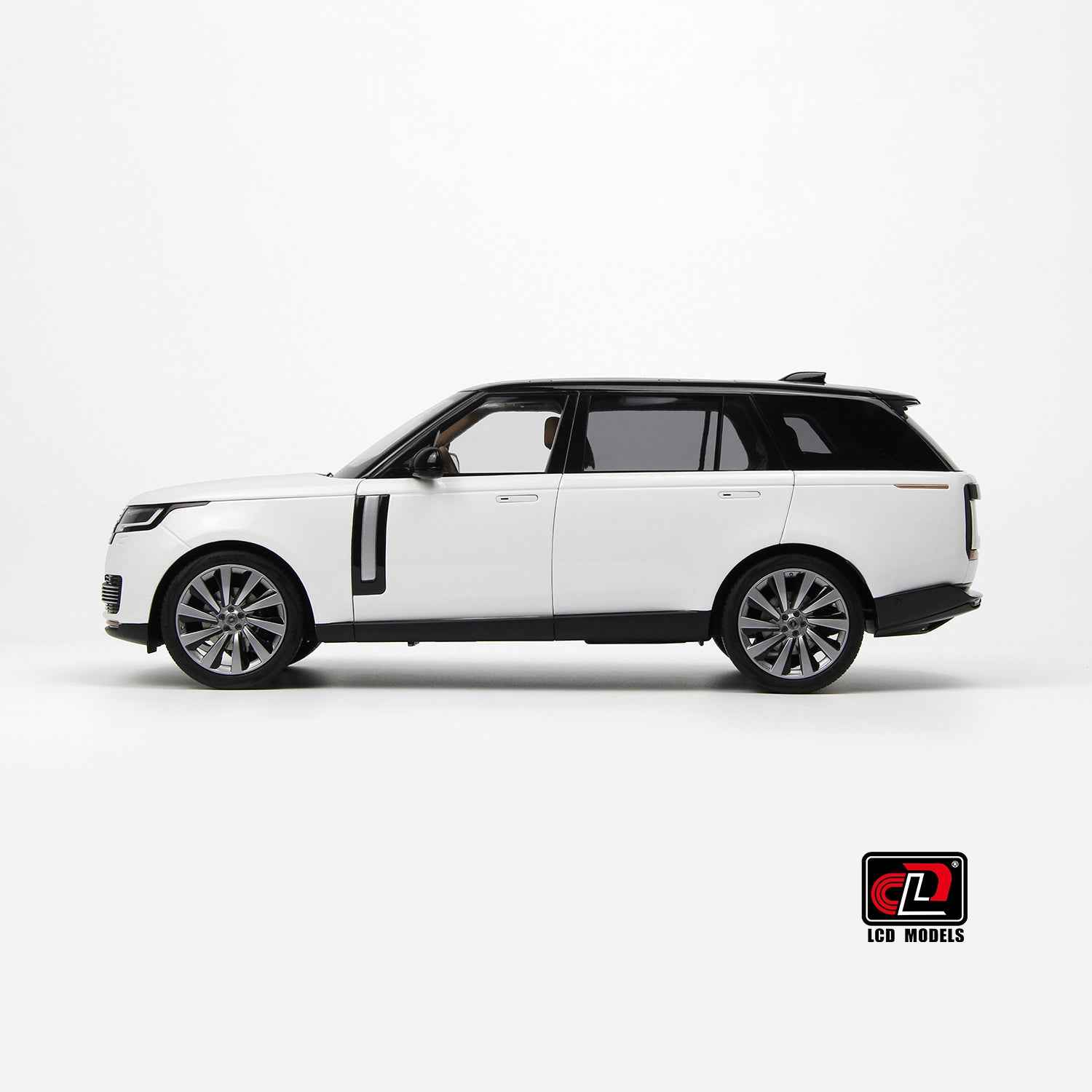 LCD 2022 Land Rover Range Rover SV Serenity White w/ Black Roof 1:18 STM Diecast Default Title Default Title-