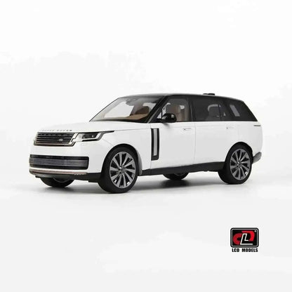 LCD 2022 Land Rover Range Rover SV Serenity White w/ Black Roof 1:18 Cartsfy Inc.