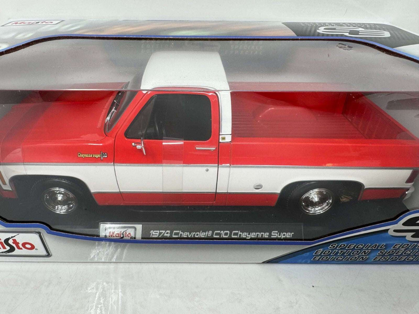 Maisto 1974 Chevrolet C-10 Pickup Truck Cheyenne Red and White 1:18 STM Diecast Default Title Default Title-