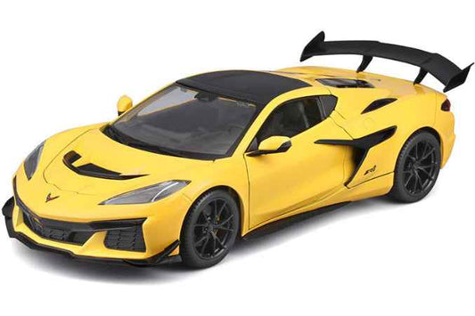 Maisto 2024 Chevy Corvette C8 ZR1 Yellow 1:18 Cartsfy Inc.