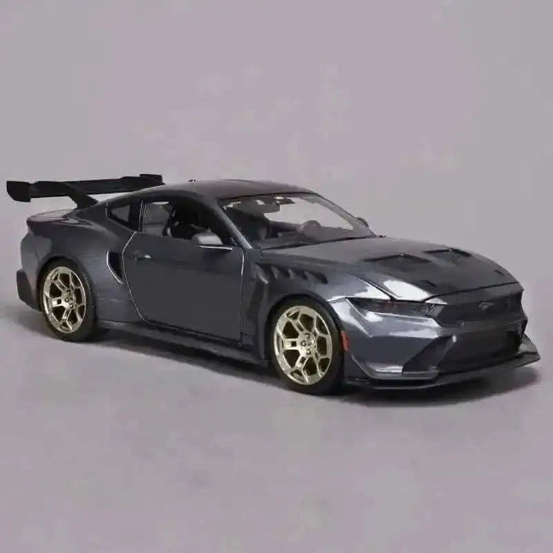 Maisto 2024 Ford USA Mustang GTD 5.2L V8 Coupe Grey 1:18 Cartsfy Inc.
