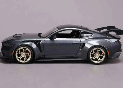 Maisto 2024 Ford USA Mustang GTD 5.2L V8 Coupe Grey 1:18 Cartsfy Inc.