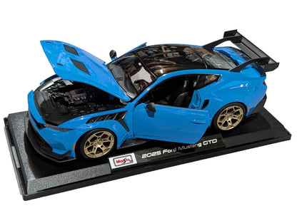 Maisto 2025 Ford USA Mustang GTD 5.2L V8 Grabber Blue 1:18 Cartsfy Inc.