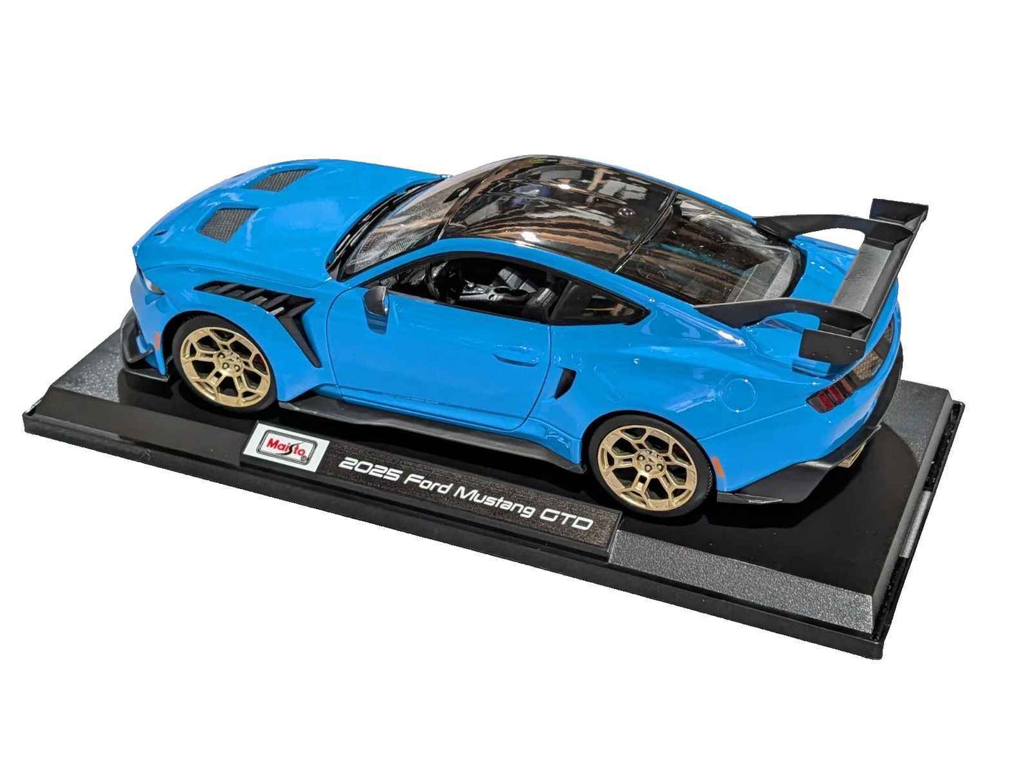 Maisto 2025 Ford USA Mustang GTD 5.2L V8 Grabber Blue 1:18 Cartsfy Inc.