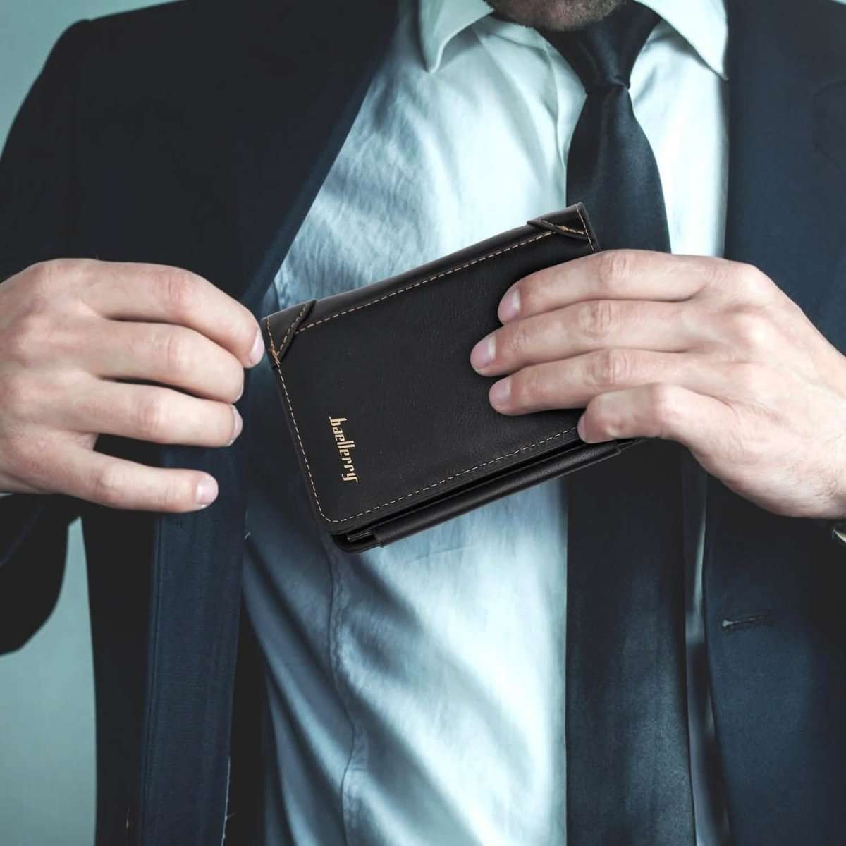 Men's Trifold Clutch Leather Wallet ID Card Holder Cartsfy Inc.