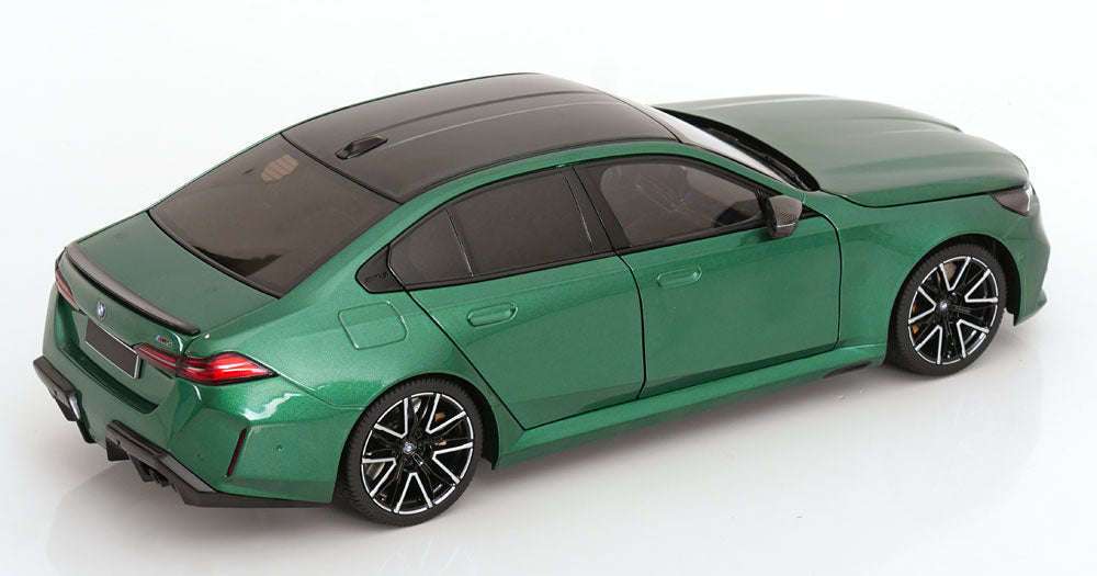 Minichamps 2024 BMW M5 (G90) Isle of Man Green Metallic 1:18 STM Diecast Default Title Default Title-