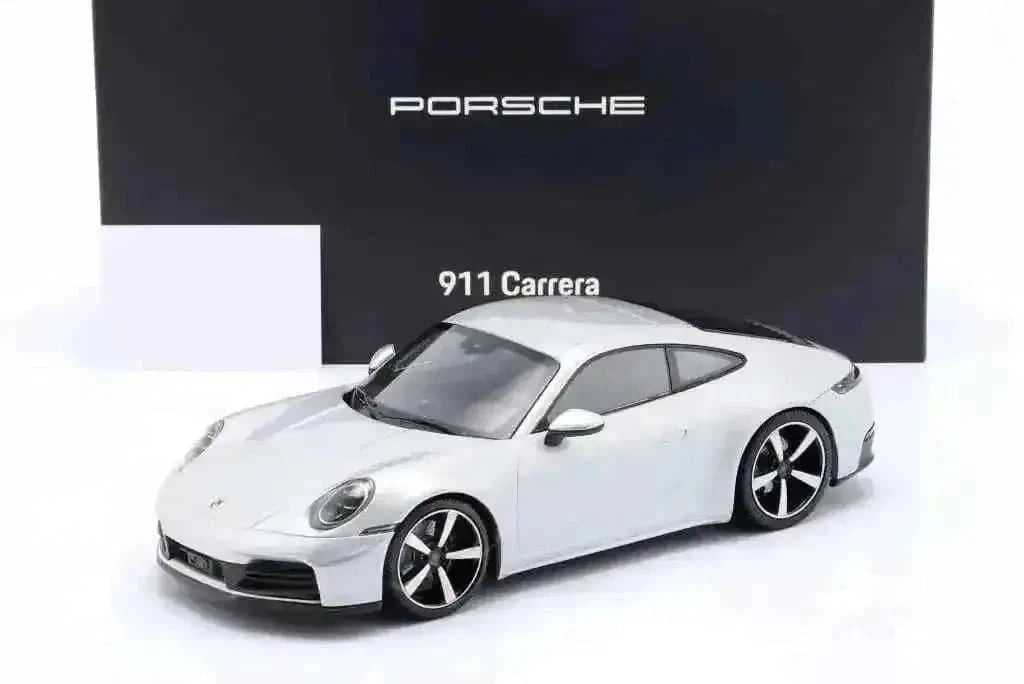 Minichamps 2025 Porsche 911 992.2 Carrera Coupe GT Silver Metallic 1:18 DEALER EDITION Cartsfy Inc.